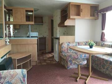 Фото номера Дом для отпуска Проживание в семье 4 Pory Roku Apartamenty Domki Pokoje г. Nadole 6
