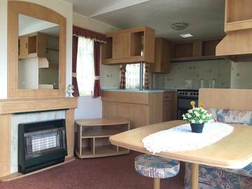 Фото номера Дом для отпуска Проживание в семье 4 Pory Roku Apartamenty Domki Pokoje г. Nadole 5
